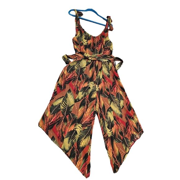 Tropical Leaf Print Sleeveless Jumpsuit With Asymmetrical Hem & Adjustable Strap - Picture 2 of 9